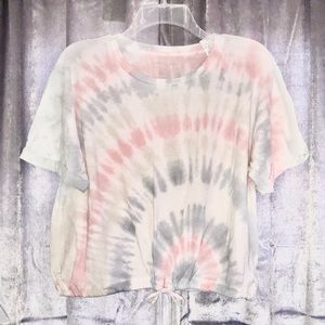 AE0😎S or M SOFT Cinch Crop tie-dye shirt